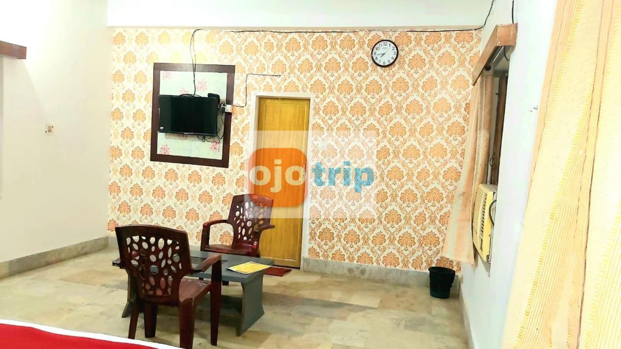 Hotel Well Inn Пури Екстериор снимка